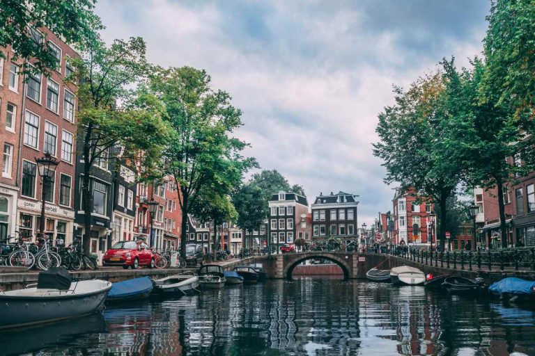 15 Amazingly Fun Things to Do in Amsterdam with Kids