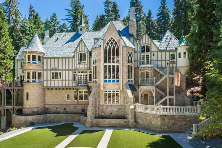 Castle to Rent in California-Kids Are A Trip