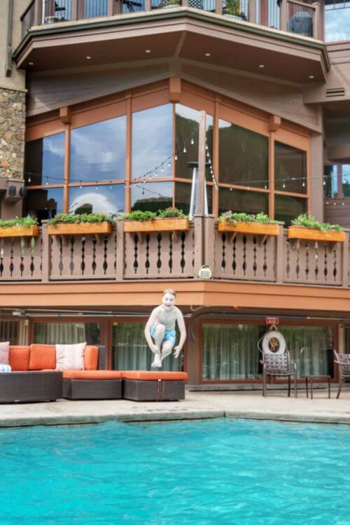 Manor-Vail-Lodge-Pool-Summer-in-Vail-Kids-Are-A-Trip