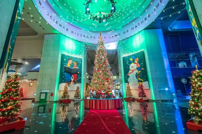12 Best Holiday Events in Chicago for 2023