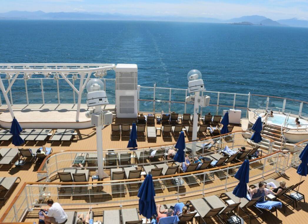 Relaxing-at-the-Vibe-Beach-Club-on-Norwegian-Bliss-Kids-Are-A-Trip